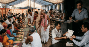 শ্রাদ্ধ অনুষ্ঠান: পূর্বপুরুষের আত্মার শান্তির জন্য শত মানুষকে খাওয়ানোর আয়োজন, আর সেই খরচ মেটাতে এক ব্যক্তি জমি বন্ধক রেখে টাকা ধার নিচ্ছেন।